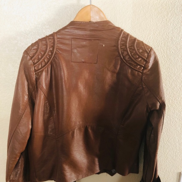 Jacket - Picture 2 of 2